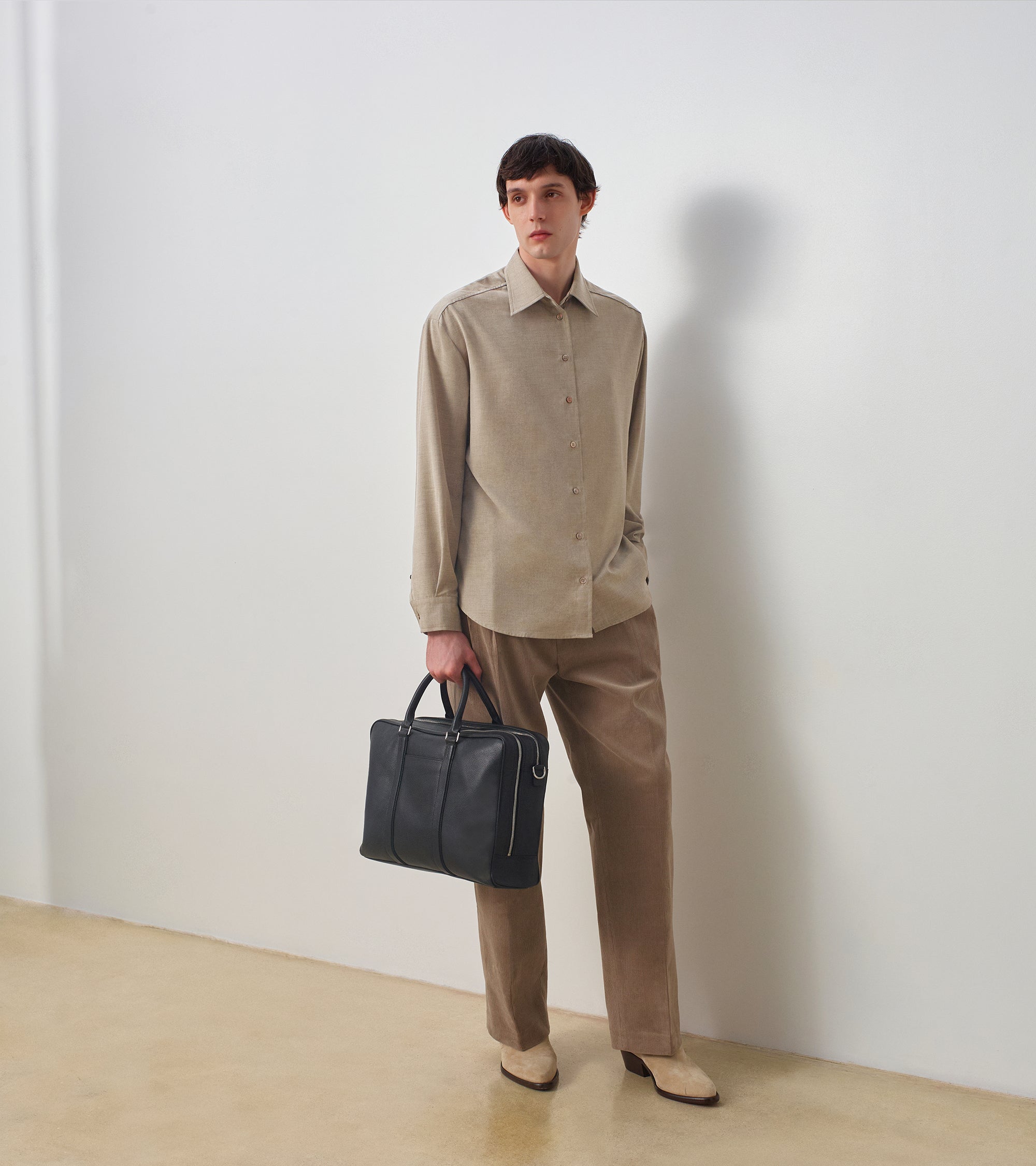 Porte documents  17" Charles en cuir grainé 2 poches zippées