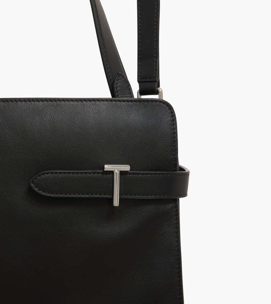 Bolsa de hombro grande modelo Emie en cuero liso y nobuk
