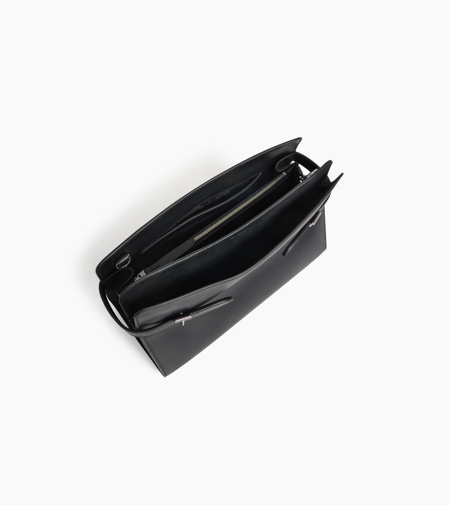 Bolsa de hombro grande modelo Emie en cuero liso y nobuk