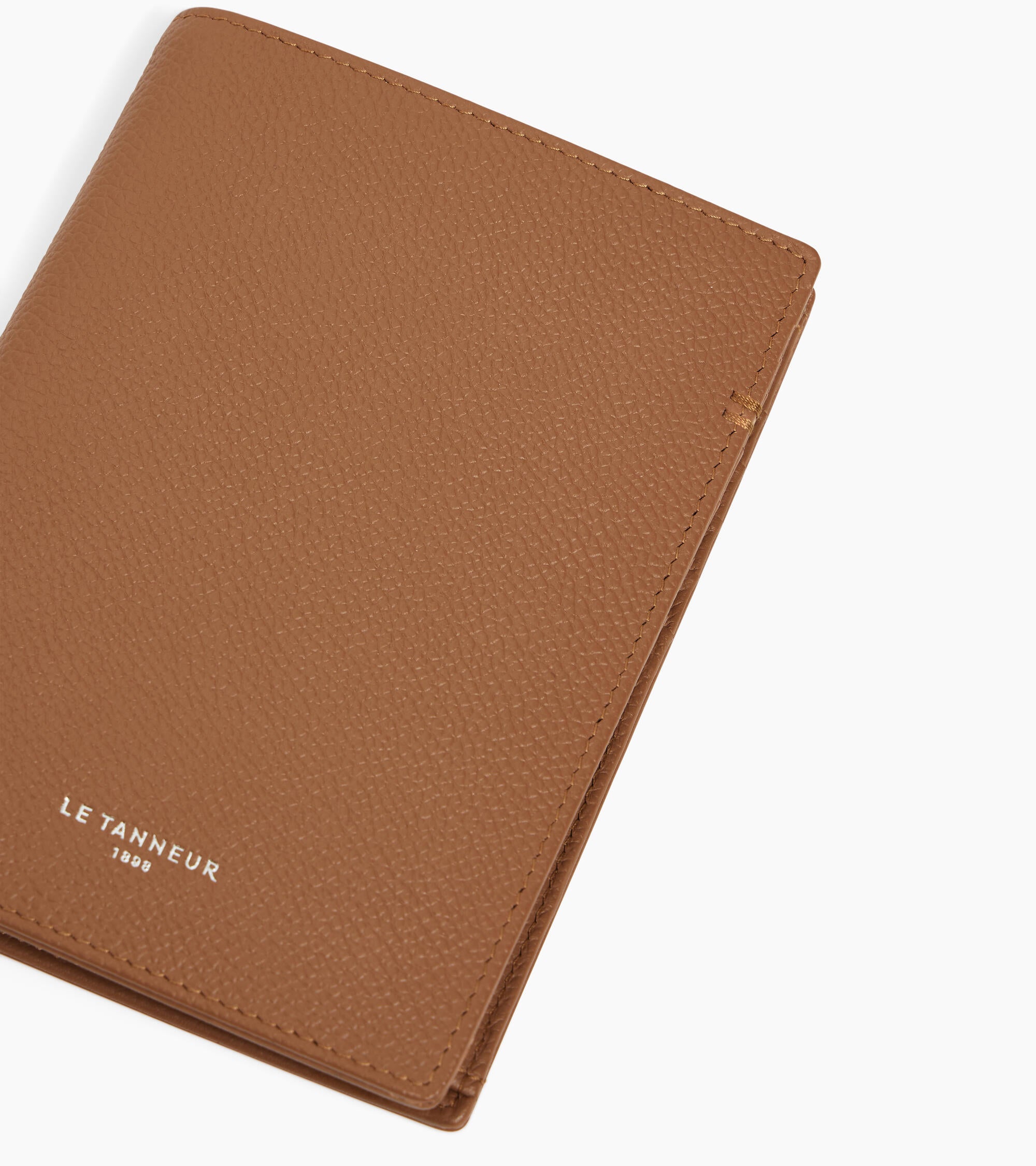 Lucien large vertical zipped wallet in grained leather