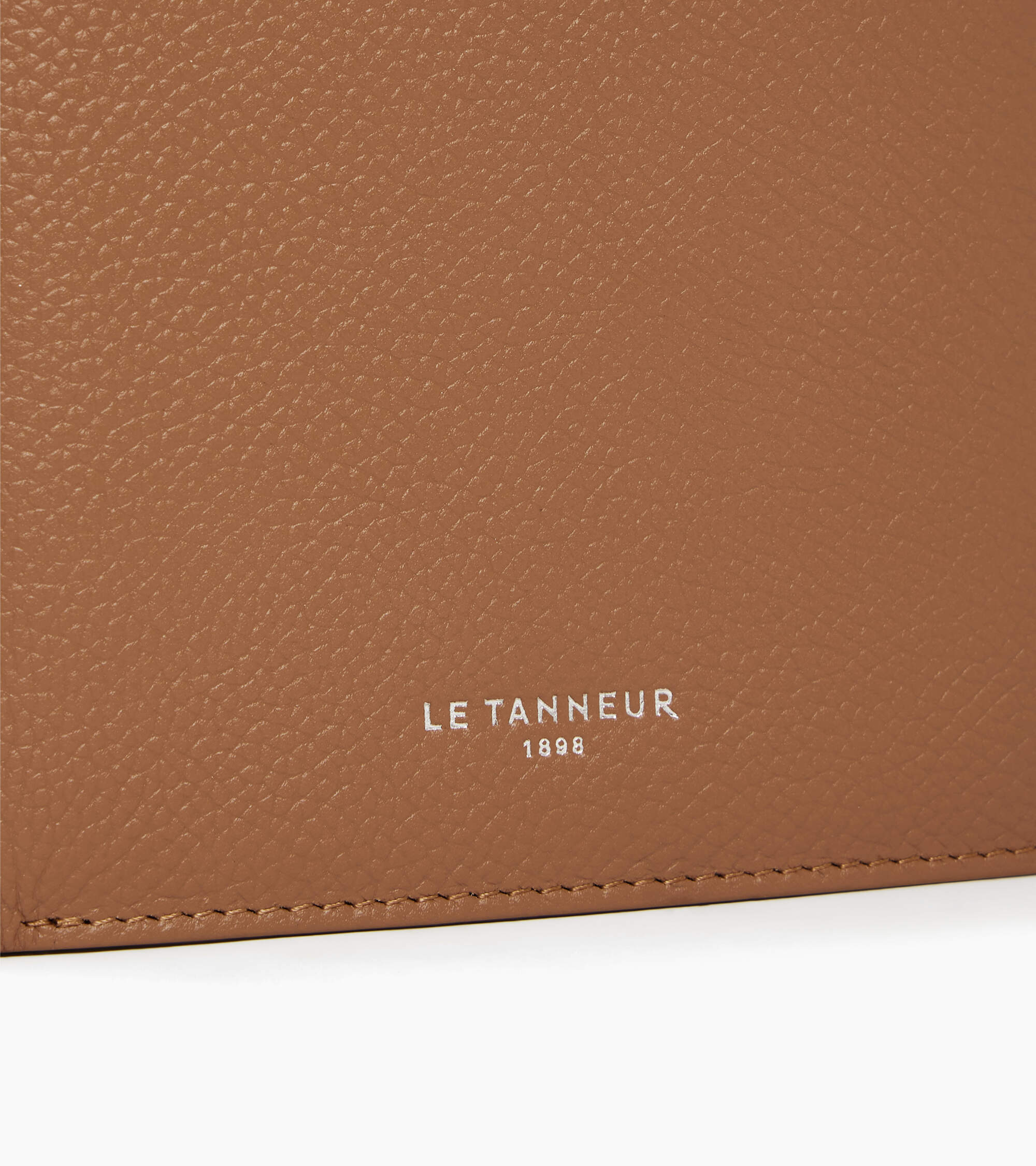 Cartera horizontal Lucien con cremallera de piel granulada