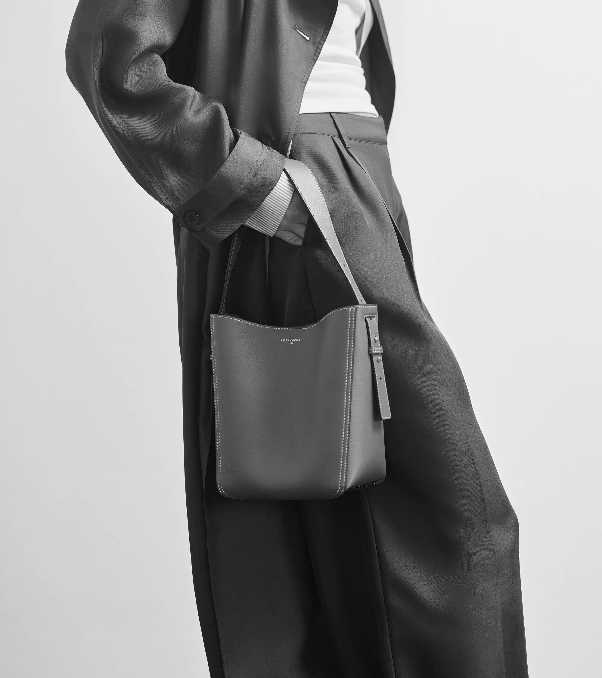 Kleine Hobo-Tasche Céleste aus Glattleder